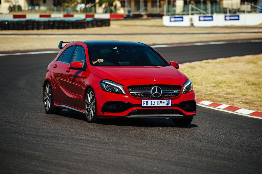  Mercedes-AMG A45 4Matic 2016 года  (ZA) (фото 4 из 13)